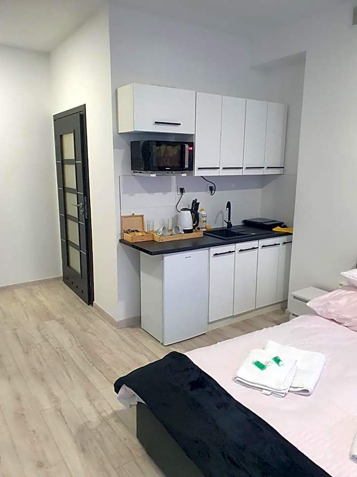 Comfort Stay, EV, Parking