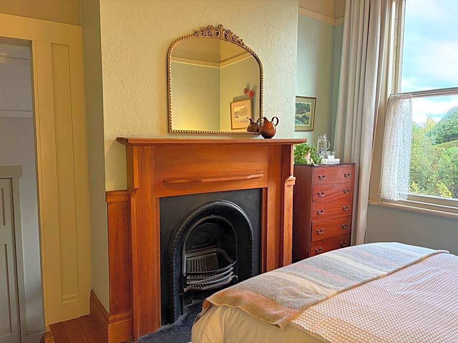 The Vicarage Boutique Bed and Breakfast Oamaru