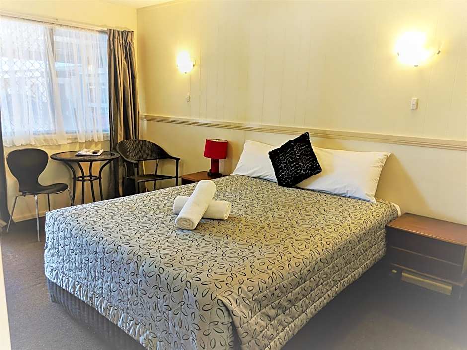 Miners Lodge Motor Inn