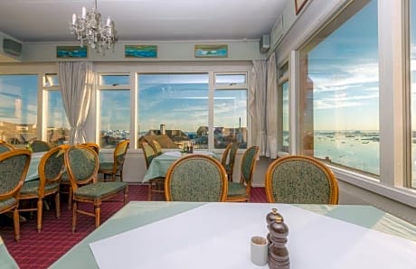 Hotel Hvide Falk