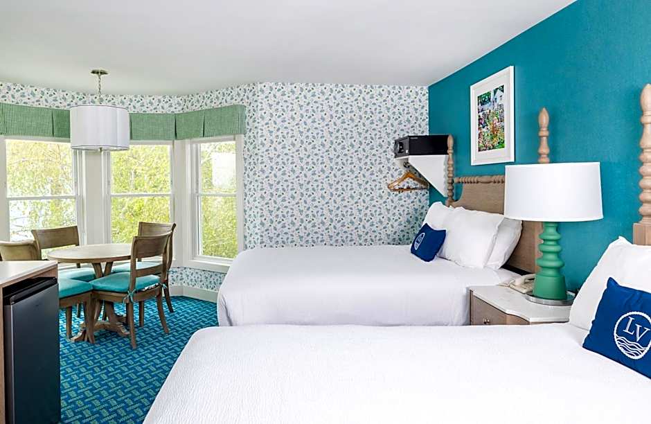 Lake View Hotel