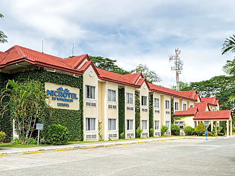 Microtel by Wyndham Tarlac