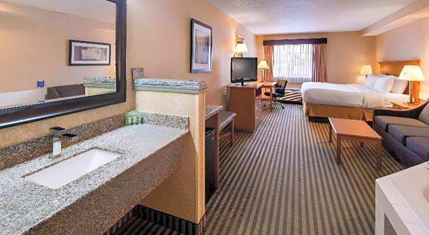 Best Western Rama Inn