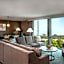 DoubleTree by Hilton Chicago - North Shore Conference Center