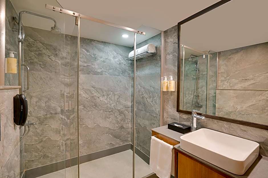 LEMON TREE HOTEL CENTRE POINT JAMSHEDPUR