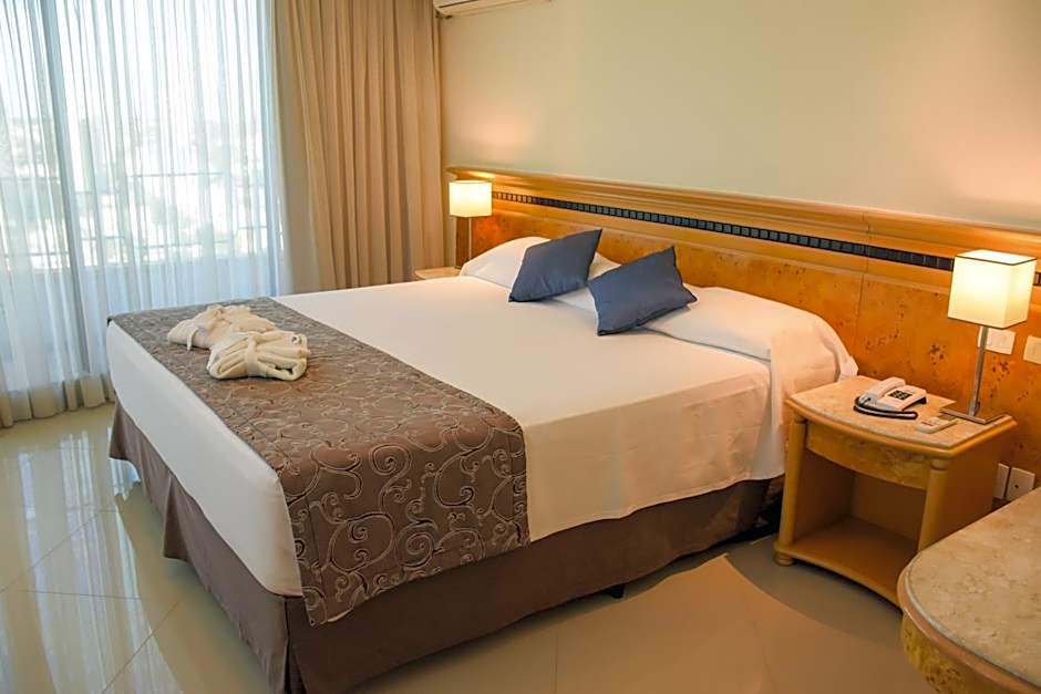 Hotel Golden Park Internacional Foz & Convenções By Nacional Inn