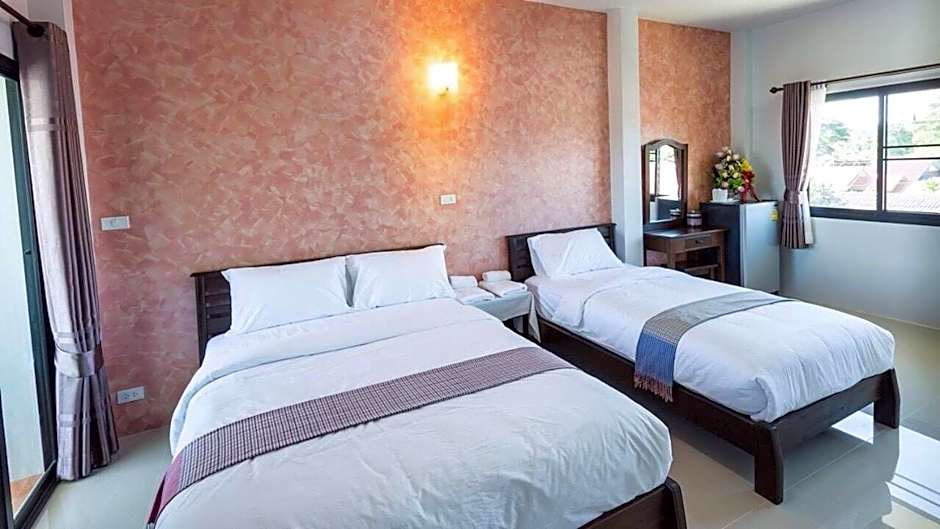Benya Hotel โรงแรมเบญญา