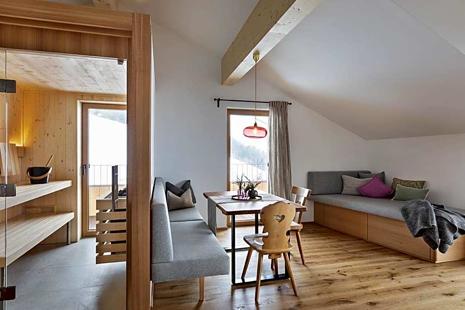 Holzhackerin - the charming Haus am Berg