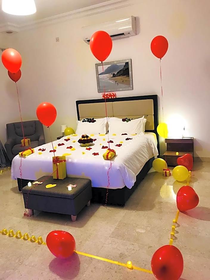 THE POOL VILLA - TANUF