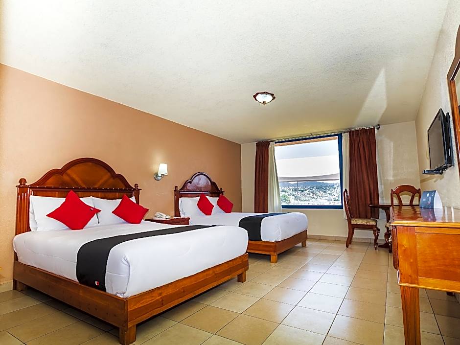 Hotel De La Loma