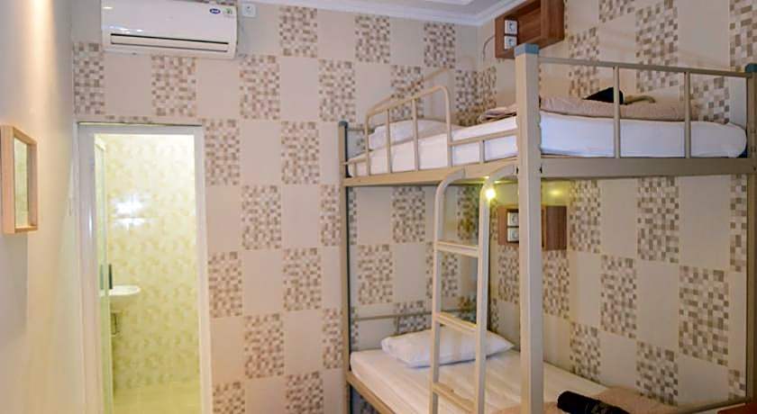 Cabin Purwokinanti Hotel