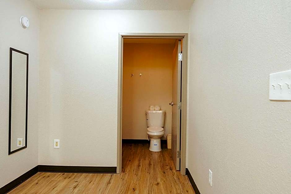 Clarion Pointe - Dillard near Blue Ridge Mountains