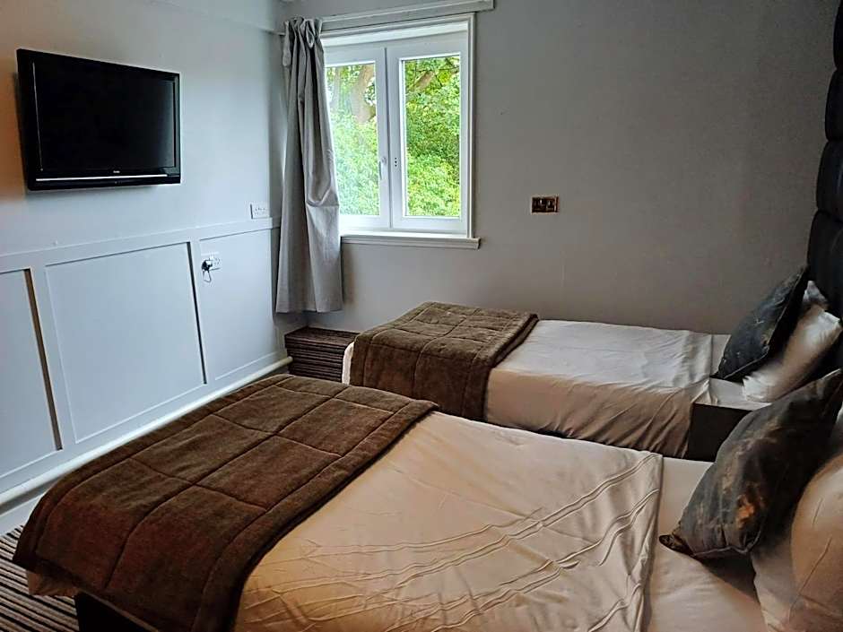 Kings Park Hotel