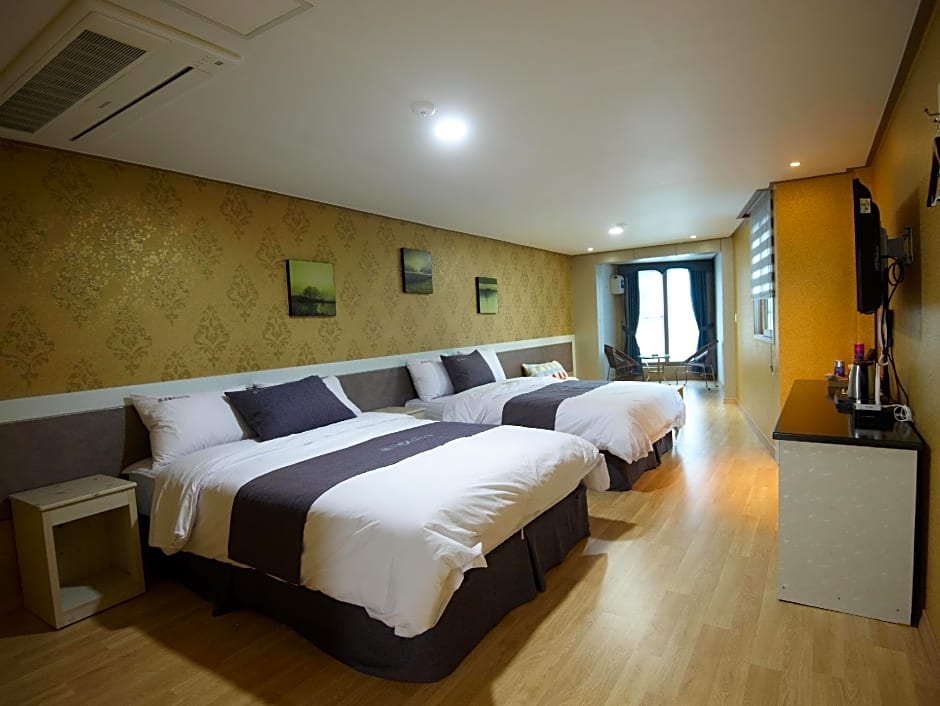 Dorcas Tourist Hostel