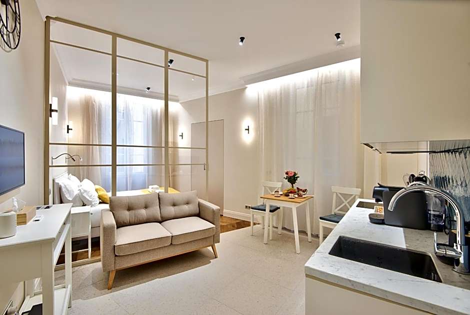 Aparthotel 9 ALBERTI Nice Centre