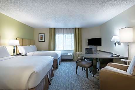 Studio Suite with Two Double Beds