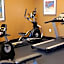 Holiday Inn Express Fredericksburg - Southpoint By IHG
