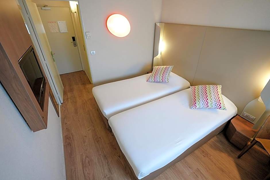 Hotel Campanile Roissy