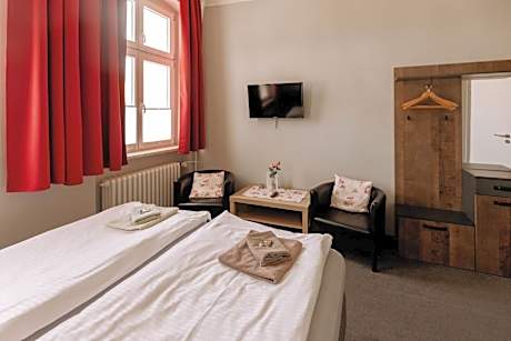 Double Room with Private Bathroom