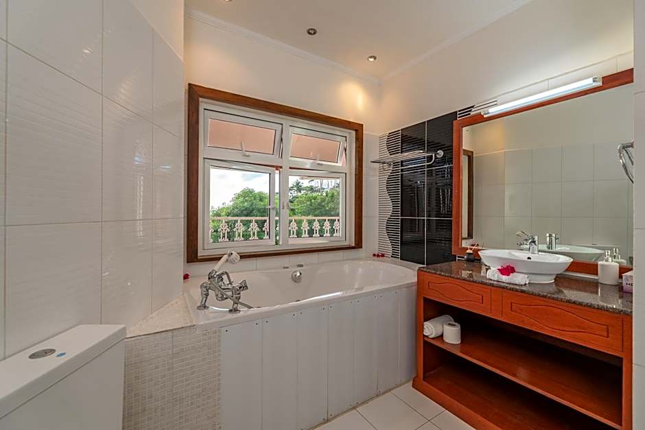 Glacis Heights Villa