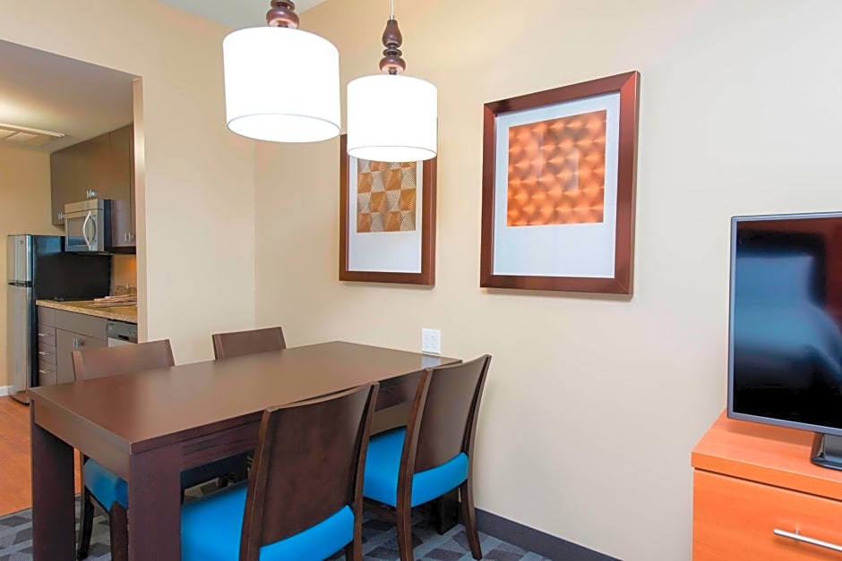 TownePlace Suites by Marriott Champaign