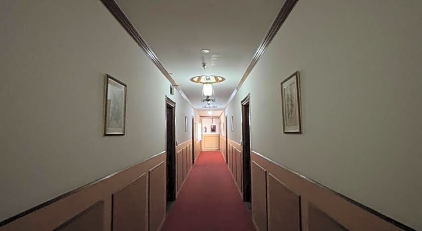 Hotel Melrose Inn By Excellent Hospitality