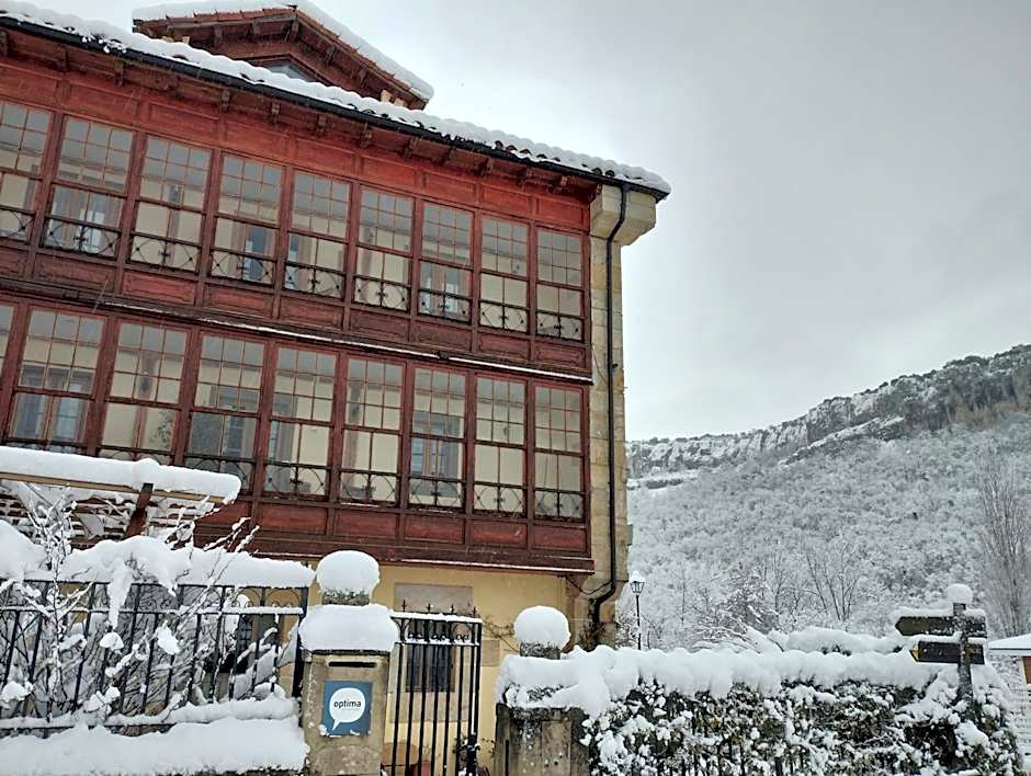 HOTEL RURAL LA ENGAÑA
