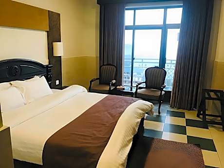 Deluxe View Room