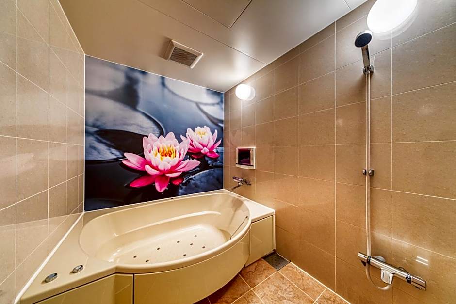 Hotel Lotus Otsu (Adult Only)