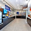Holiday Inn Express & Suites - Grand Rapids Airport - South by IHG
