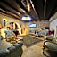 Holiday Cave Hotel
