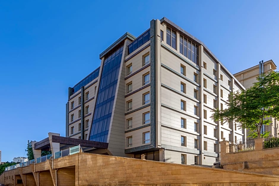 Point Hotel Baku