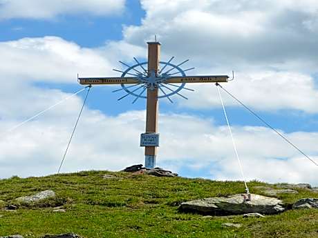 Chalet in Kaltenbach near Ski Lift