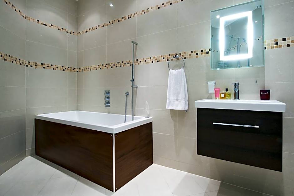 Arlington House Apartments