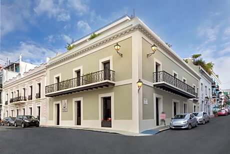 Decanter Hotel