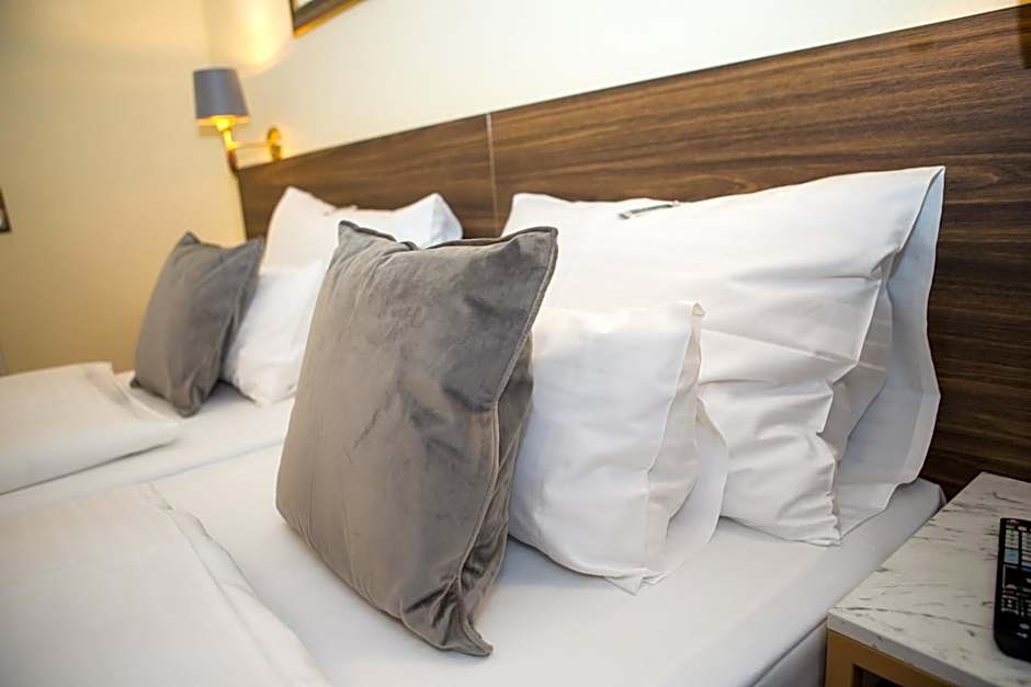 City Pension Stephansplatz I Self Check In I AC in all rooms