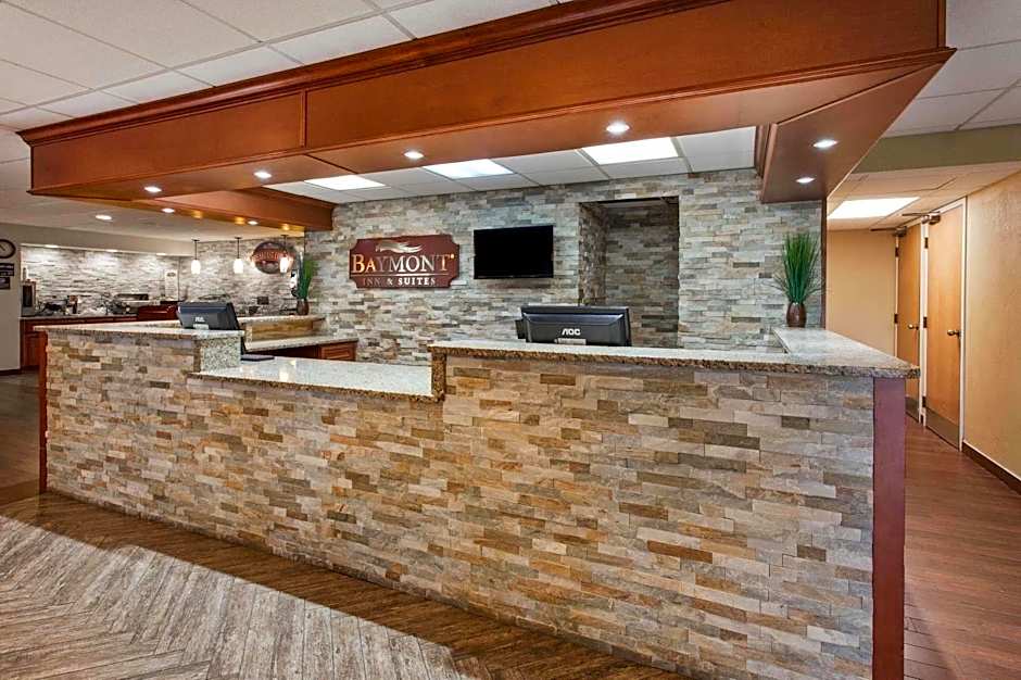 A Victory Hotel & Suites