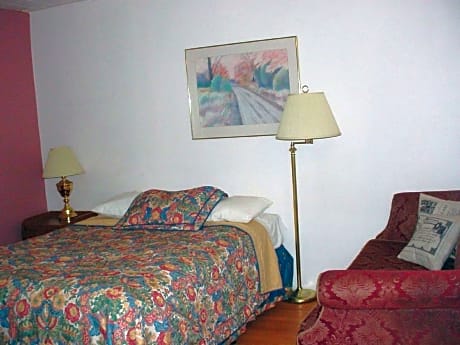King Room with Kitchen