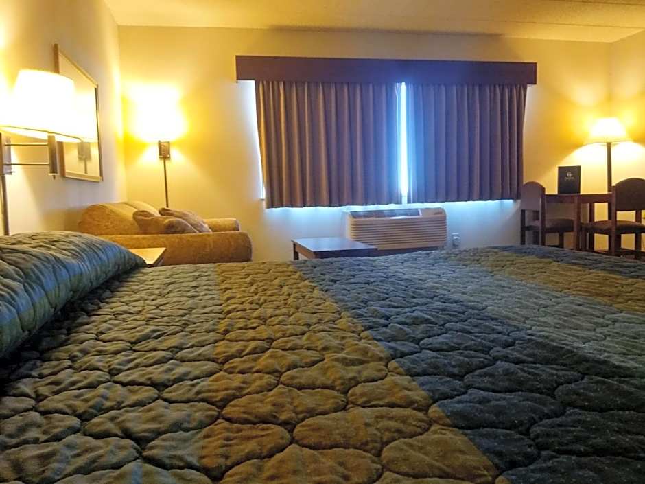 Madelia Hotel & Suites