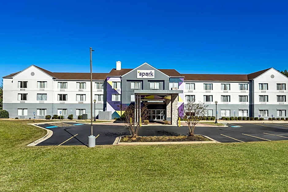 Spark by Hilton Macon North