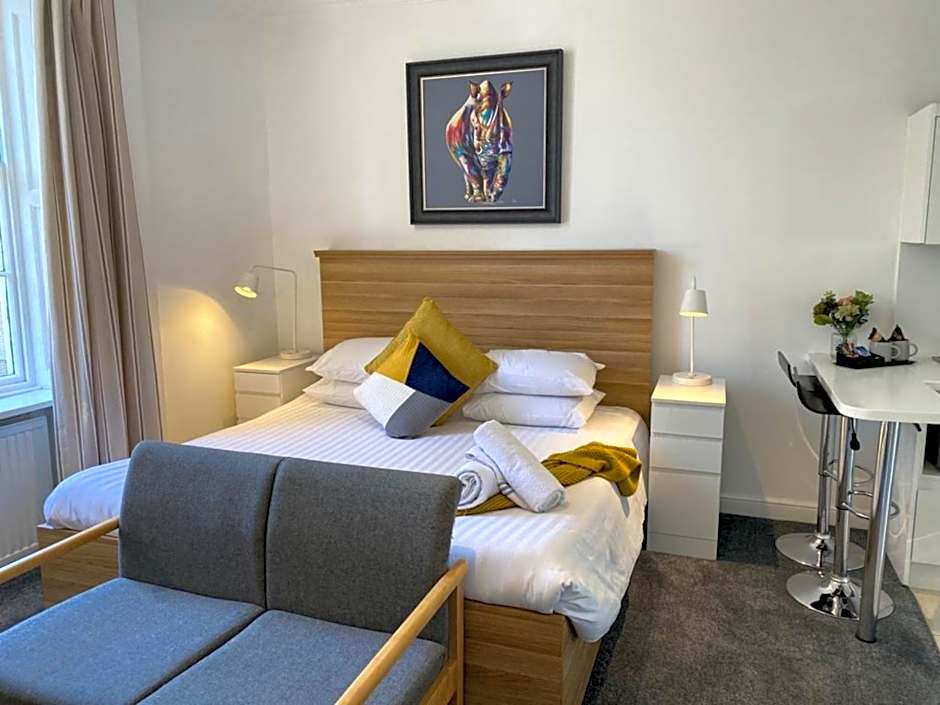 Sun Street Aparthotel