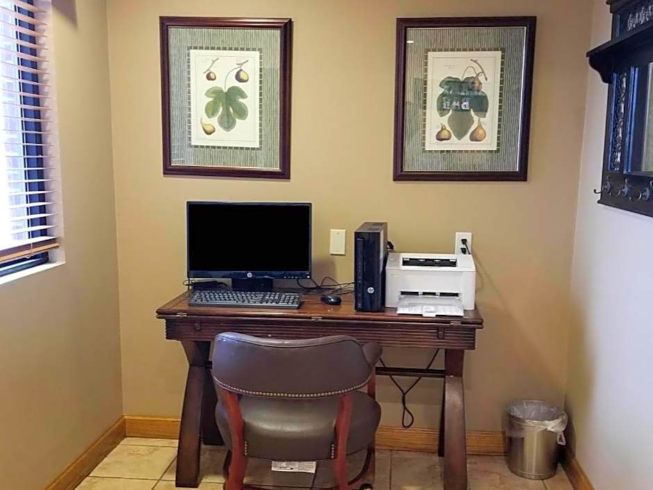 Americas Best Value Inn St. Louis South