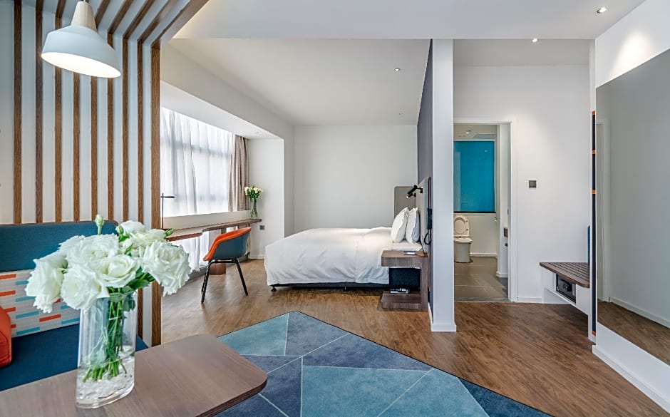 Holiday Inn Express Changsha Shifu By IHG