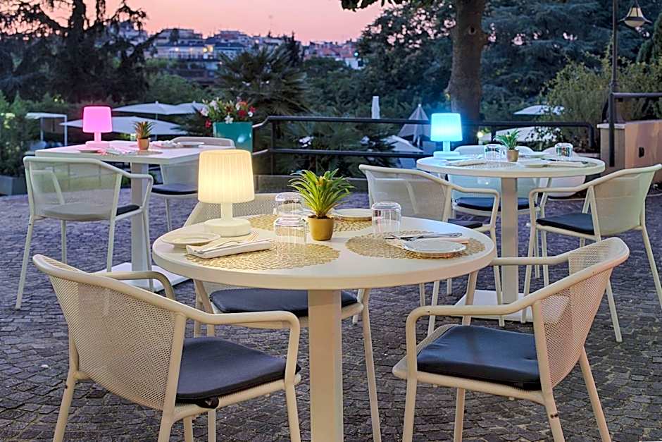 NH Roma Villa Carpegna