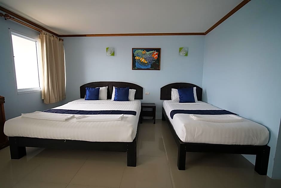 Sea Mountain Khanom Hotel