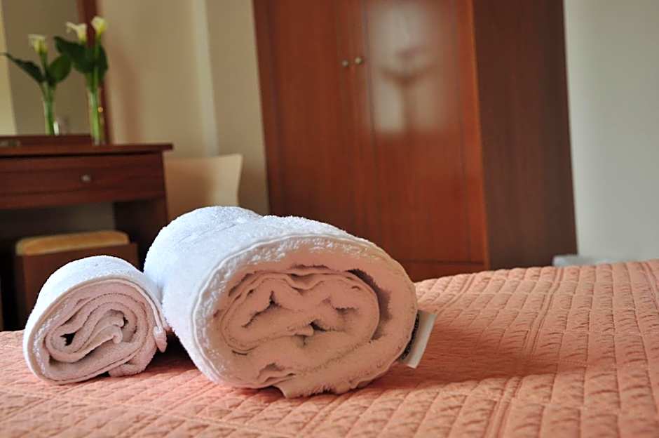Ostria Hotel