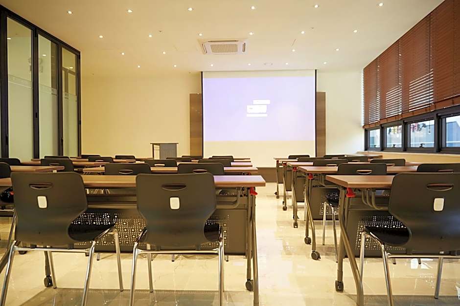Wonju City Hotel HYEOKSIN