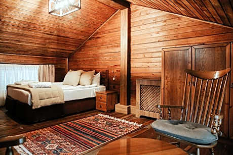 Junior Suite with Balcony