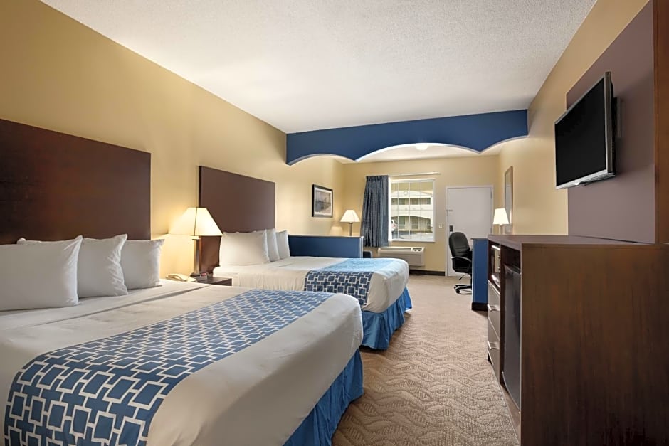 Days Inn & Suites by Wyndham Cherry Hill - Philadelphia