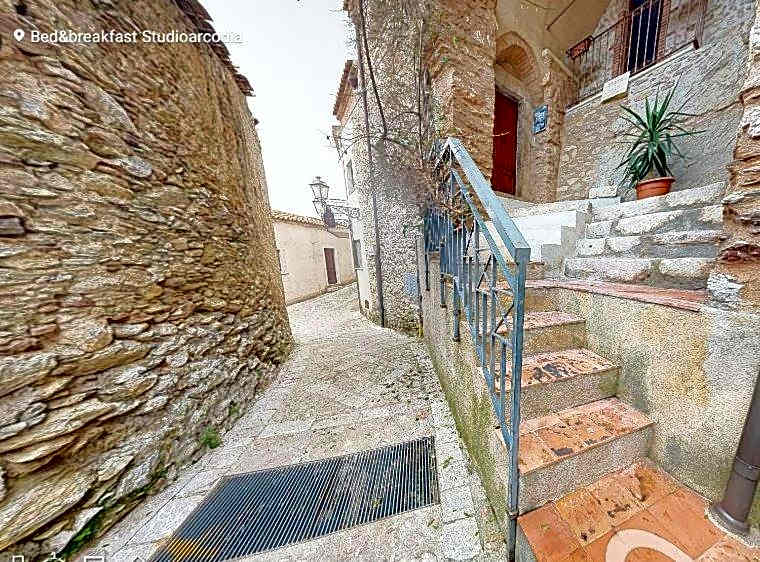 Bed & Breakfast StudioArcodia-